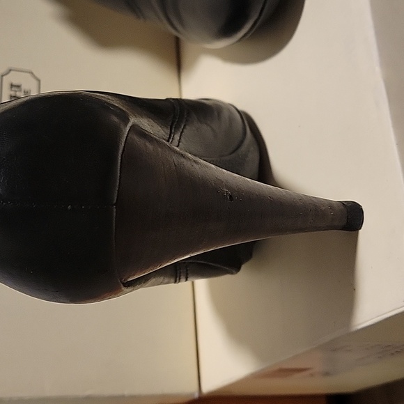 Coach Aliza waxy leather bootie - Picture 2 of 9